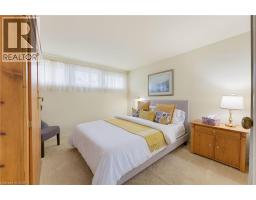 1316 Nevarc Drive, Burlington, ON L7P0T4 Photo 16