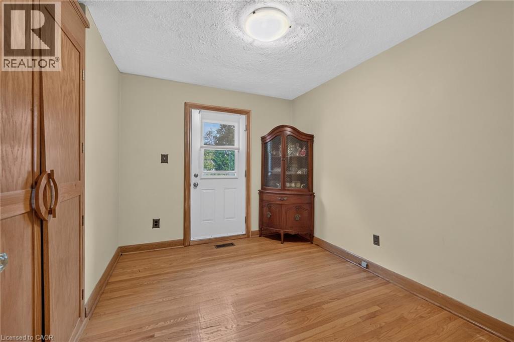 390 EAST 37TH Street - 21