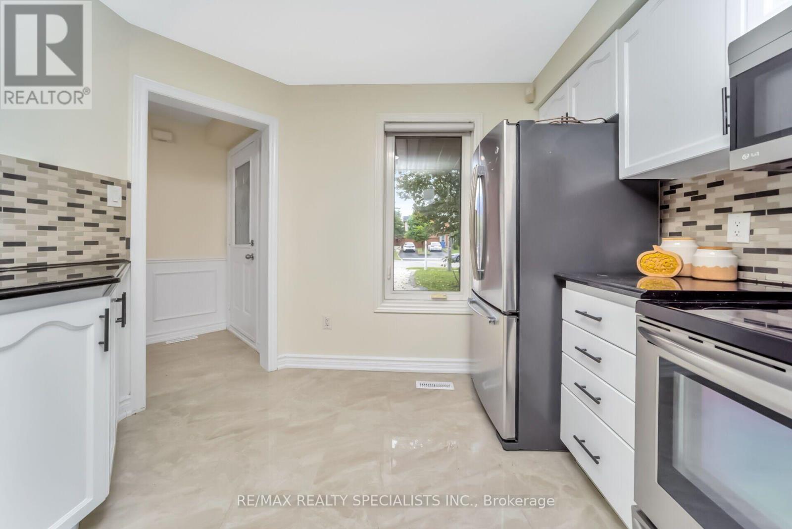 51 BLUE SPRUCE STREET, Brampton (Sandringham-Wellington) — photo 12