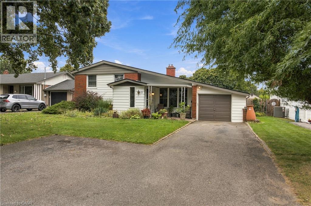 67 WAKELIN Terrace, St. Catharines — photo 4