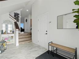 15 Bakersfield Court, Winnipeg, MB R3Y0X4 Photo 9