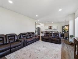 15 Bakersfield Court, Winnipeg, MB R3Y0X4 Photo 23