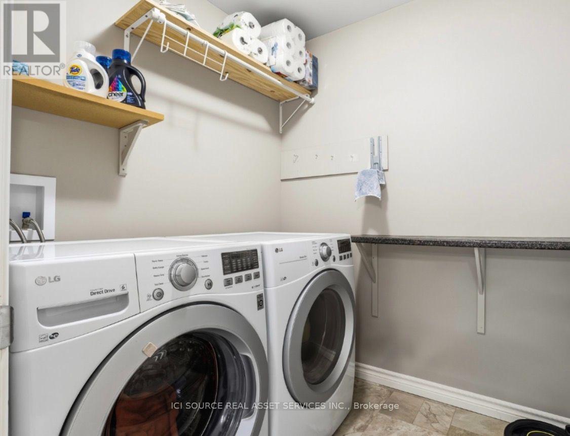 5 MAVIS WAY, Belleville (Belleville Ward) — photo 8