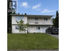Living room of 6289 S KELLY ROAD · Prince George, BC