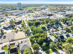 691 Jackson Avenue, Winnipeg, MB R3M2J3 Photo 11