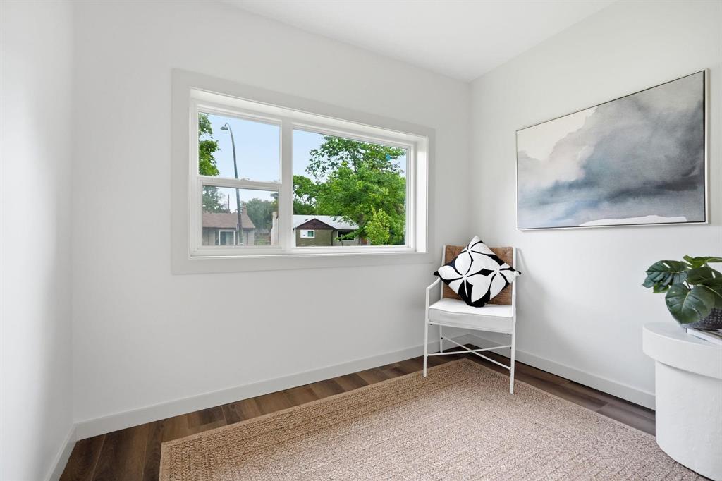 142 Kilbride Avenue, Winnipeg, Manitoba, R2V0Z8, Winnipeg, Manitoba — photo 4 of 5