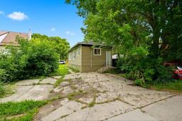 142 Kilbride Avenue, Winnipeg, MB R2V0Z8 Photo 26