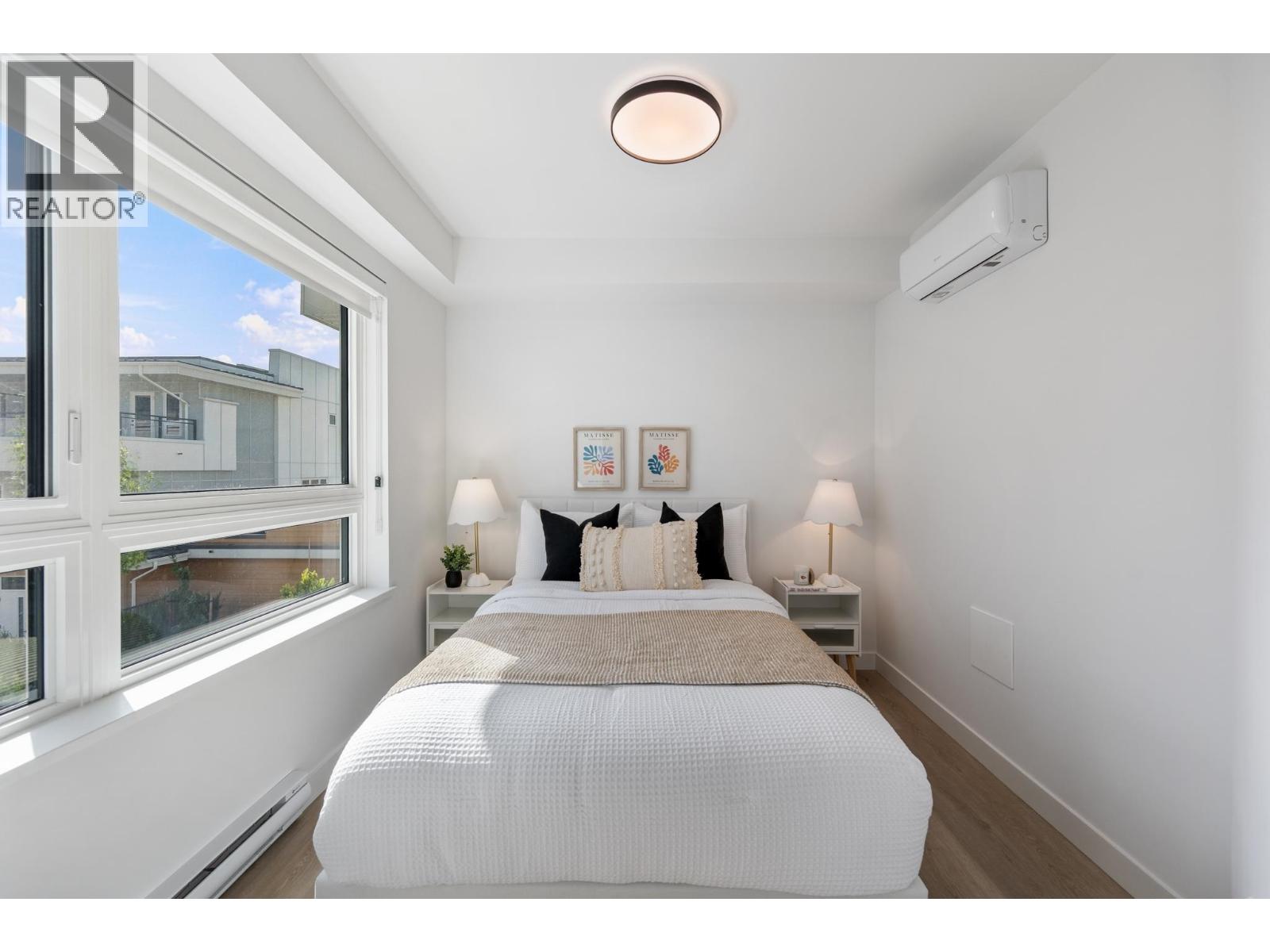 206 639 ASPEN STREET, Coquitlam - Image 1