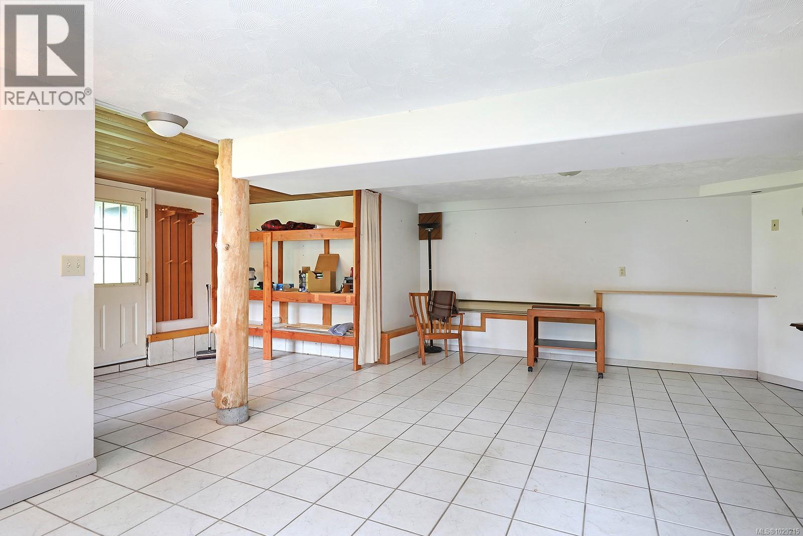 1550 Dalziel Rd - 29