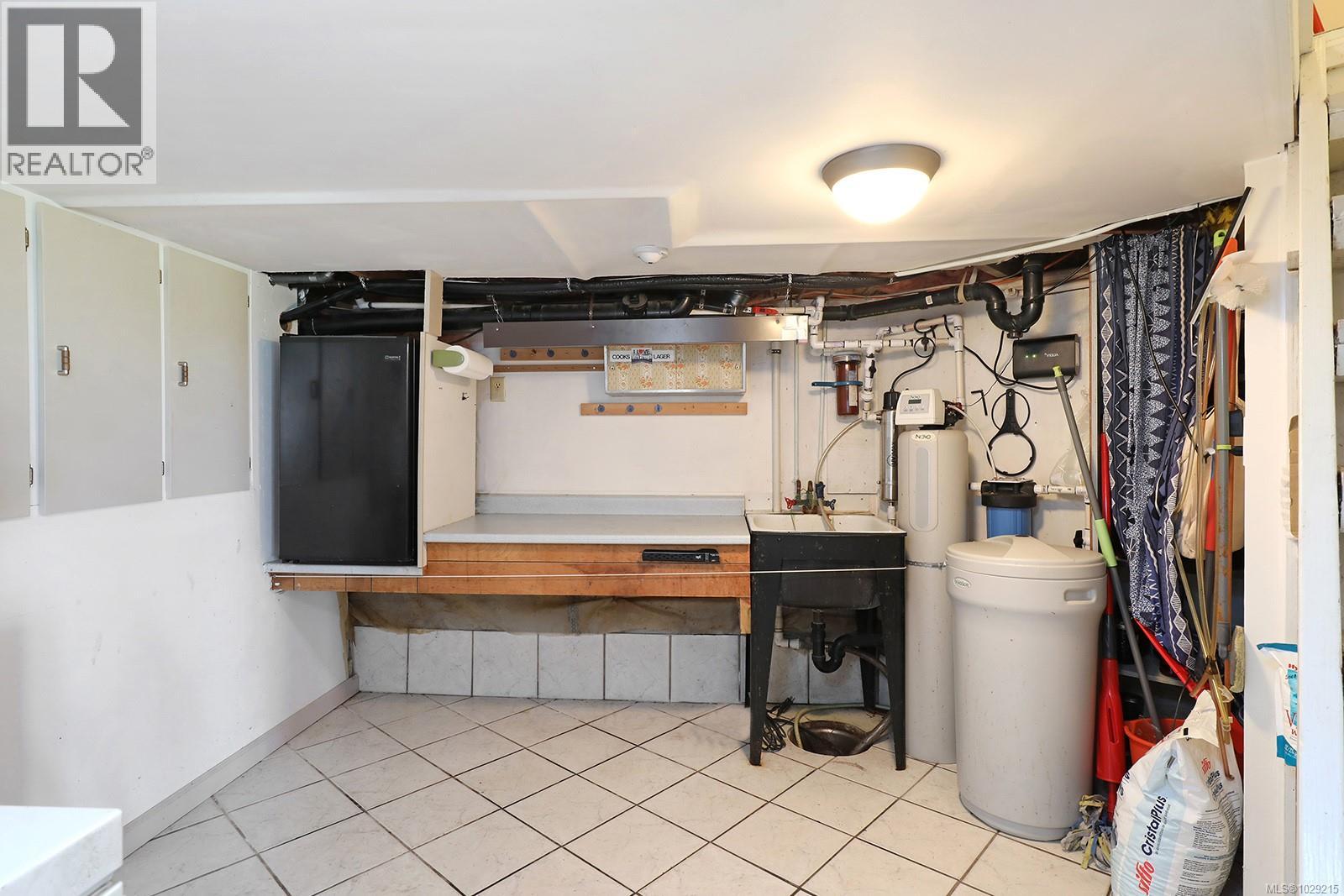 1550 Dalziel Rd - 31