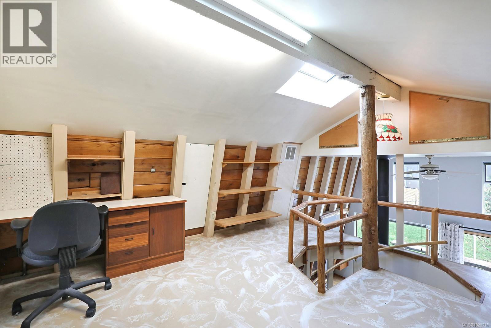 1550 Dalziel Rd - 21