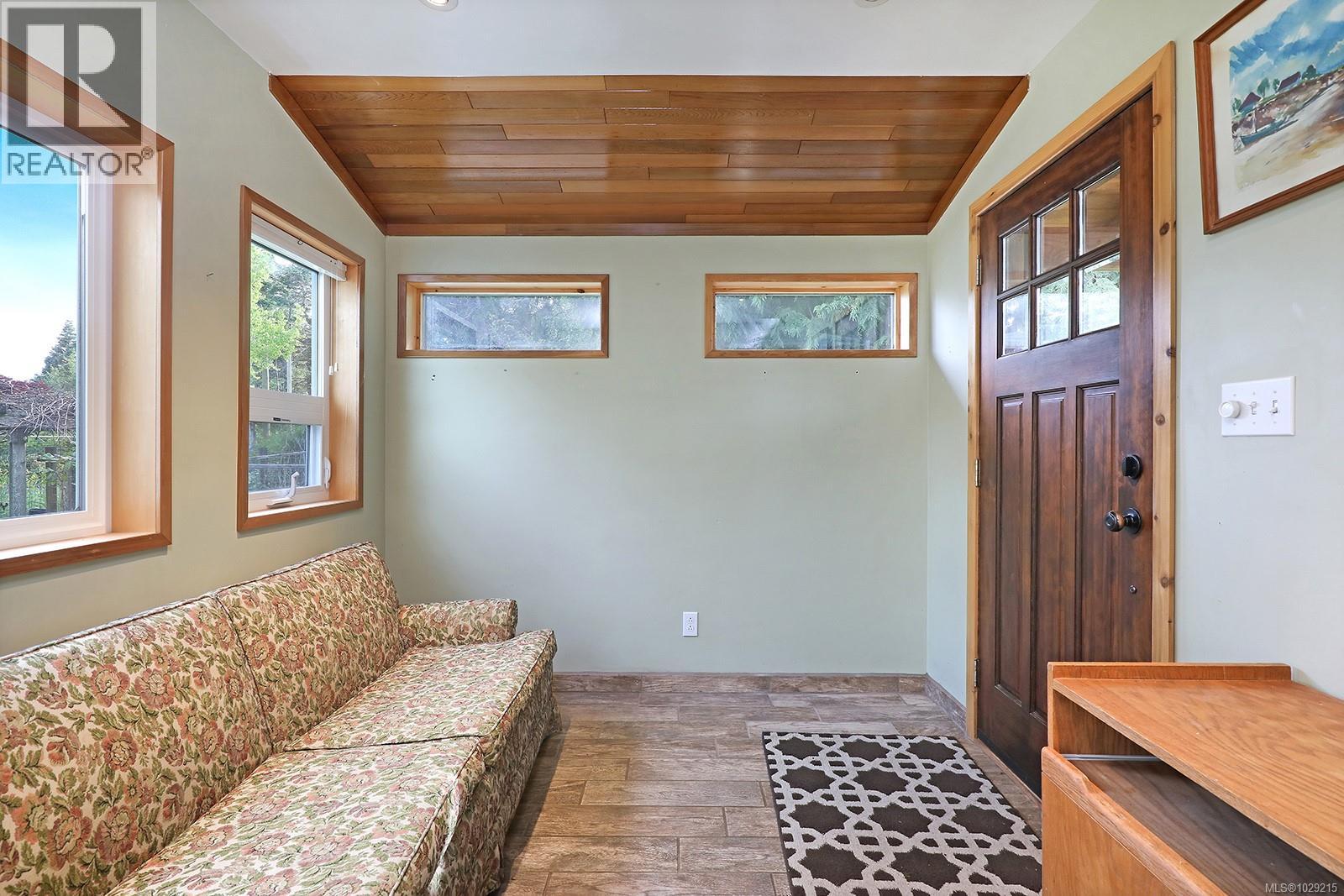 1550 Dalziel Rd - 11