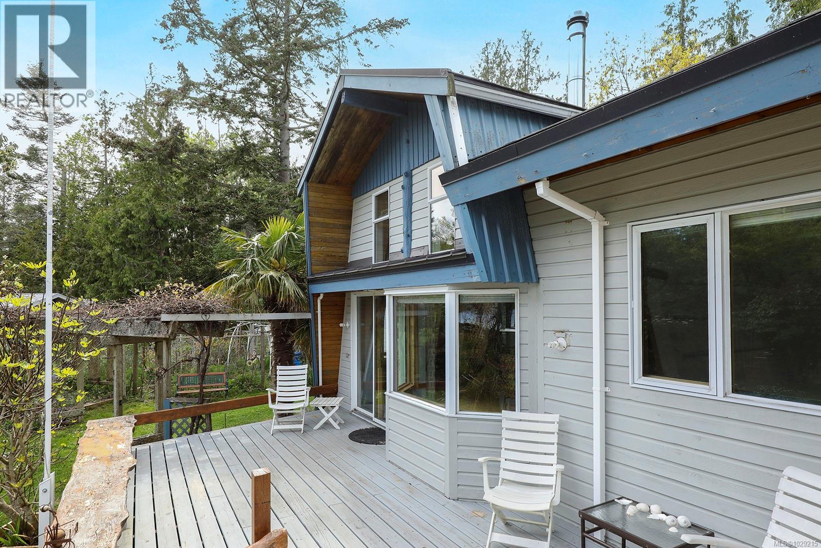 1550 Dalziel Rd - 32