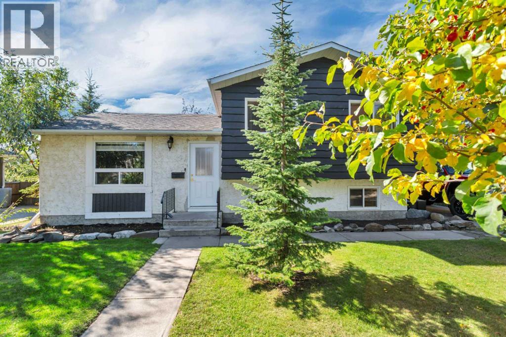 54 Lakeview Crescent