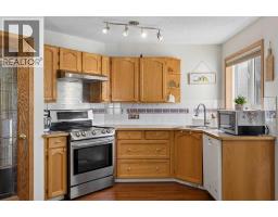 4pc Bathroom - 196 Harvest Park Way Ne, Calgary, AB T3K4B8 Photo 14
