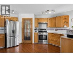 2pc Bathroom - 196 Harvest Park Way Ne, Calgary, AB T3K4B8 Photo 15