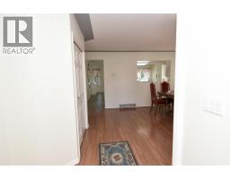 Kitchen - 5309 21 Street, Vernon, BC V1T9N2 Photo 10