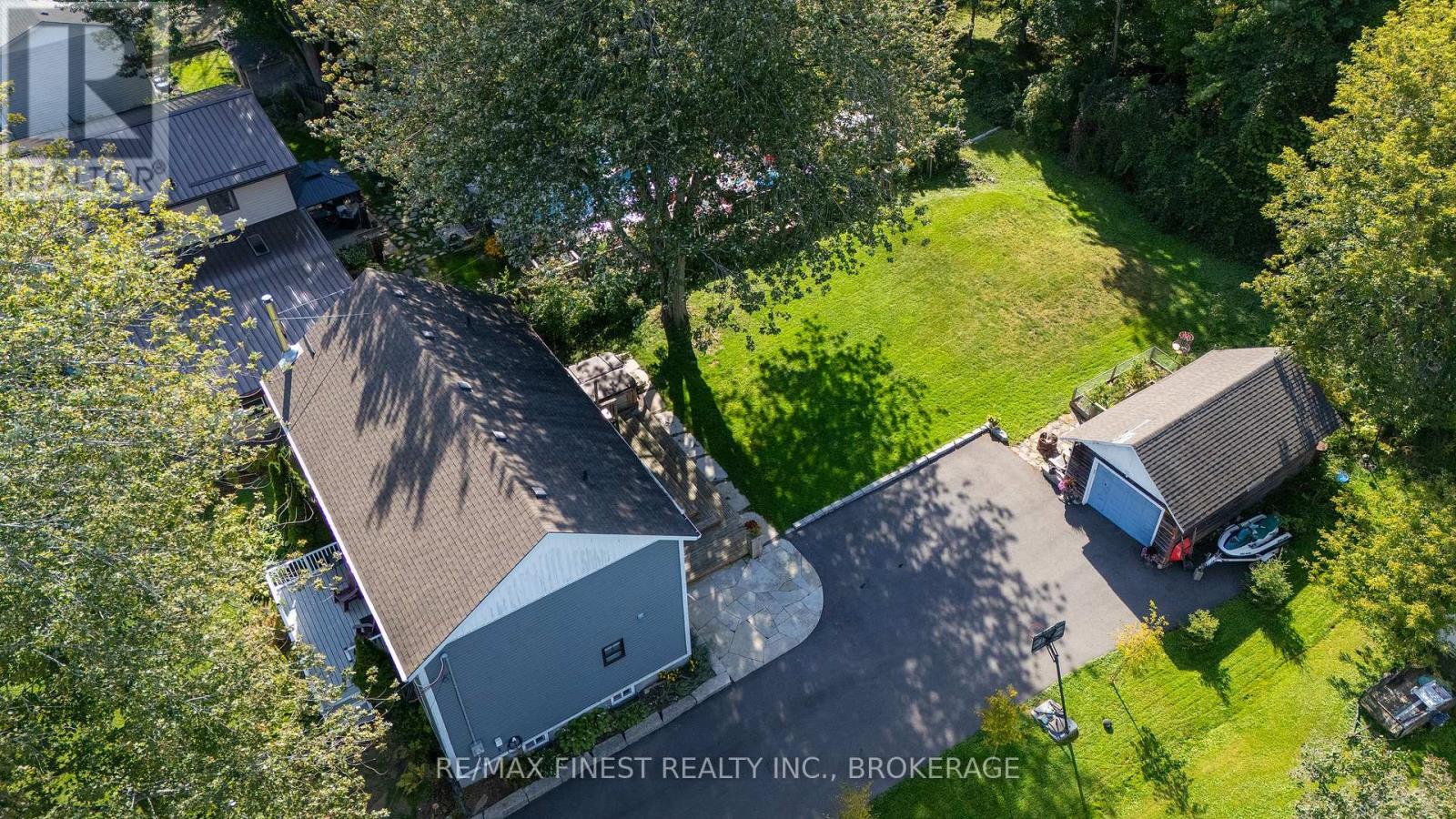 32 RUDD AVENUE, Kingston (Kingston East (Incl CFB Kingston)) — photo 8