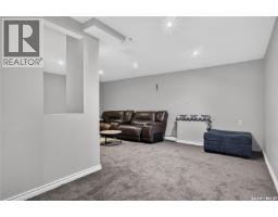 1944 Dewdney Avenue, Regina, SK S4N4C8 Photo 24