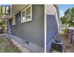 1944 Dewdney Avenue, Regina, SK S4N4C8 Photo 36