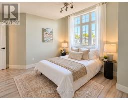 22 Queensway Drive, Strathroy Caradoc, ON N7G4M3 Photo 14