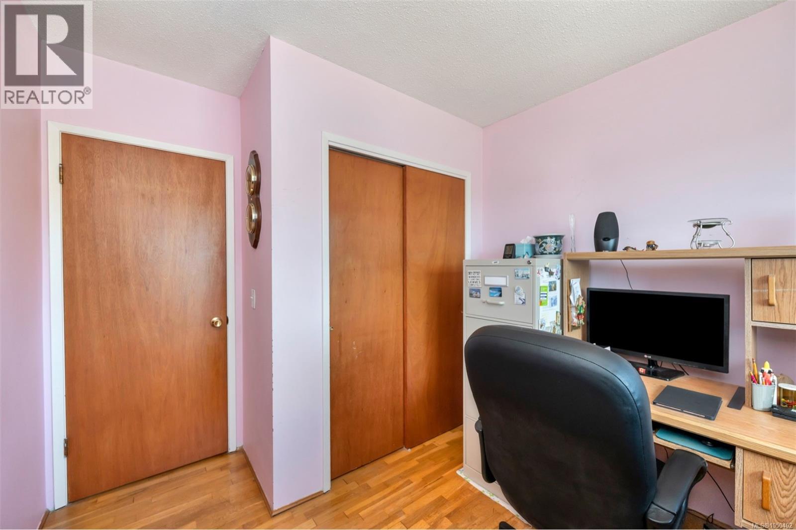 3060 George St - Image 29