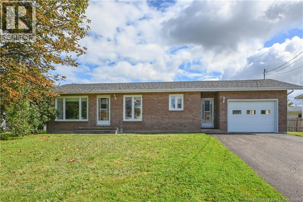 140 des Saules Street