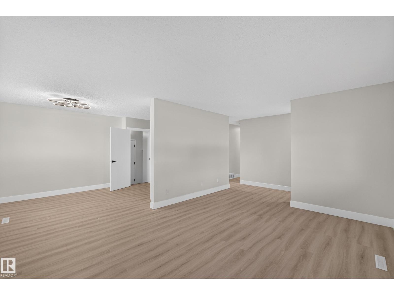 13511 114 ST NW - Image 12