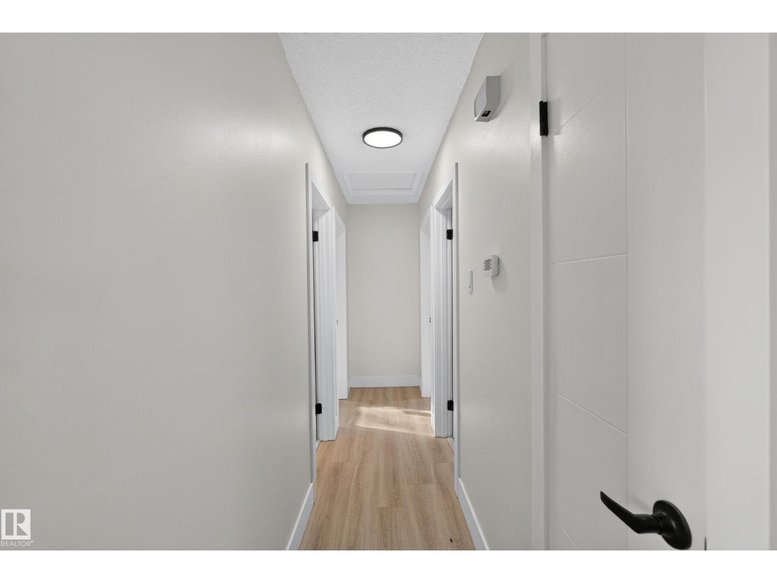 13511 114 ST NW - 23