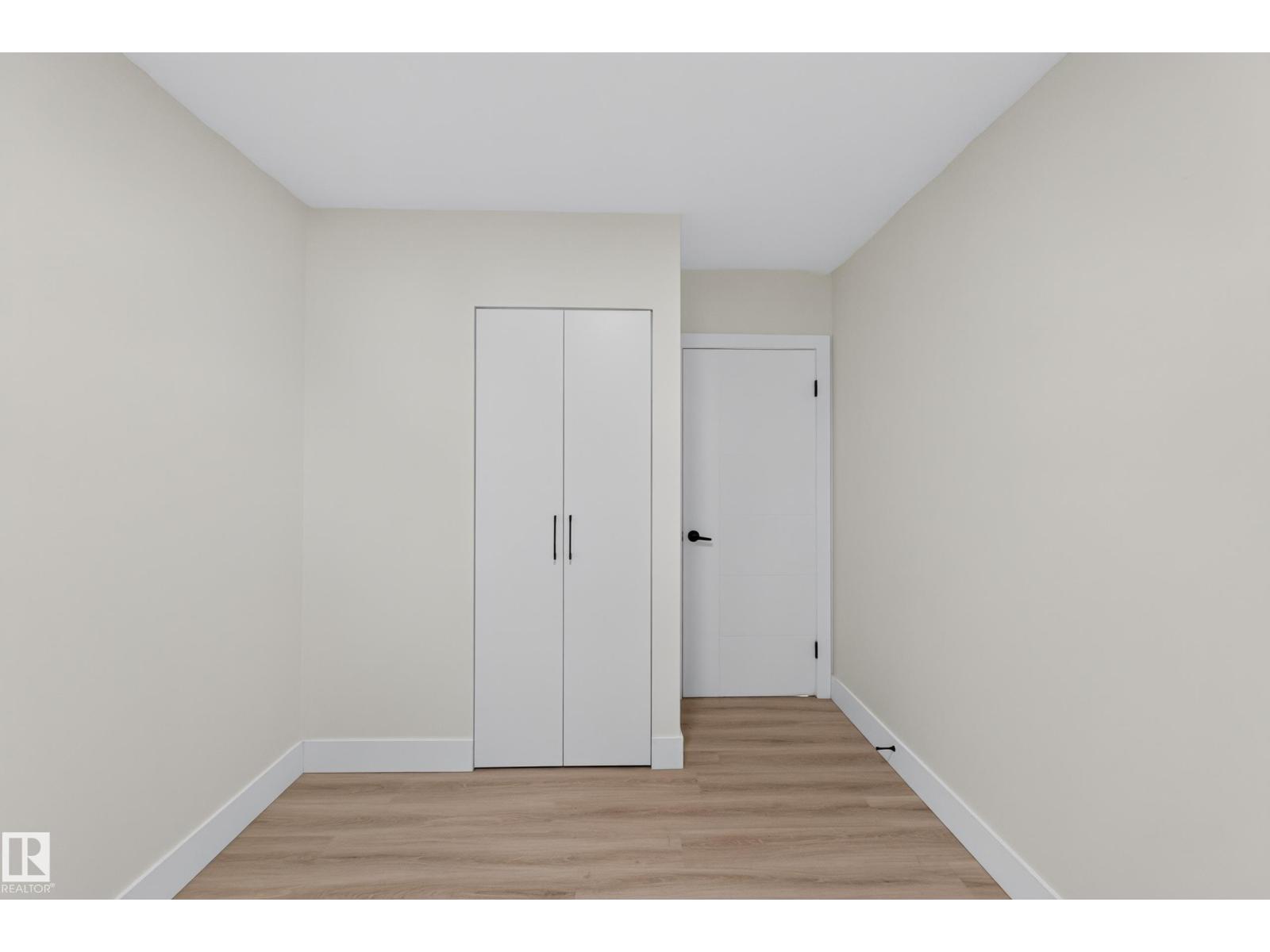 13511 114 ST NW - 26