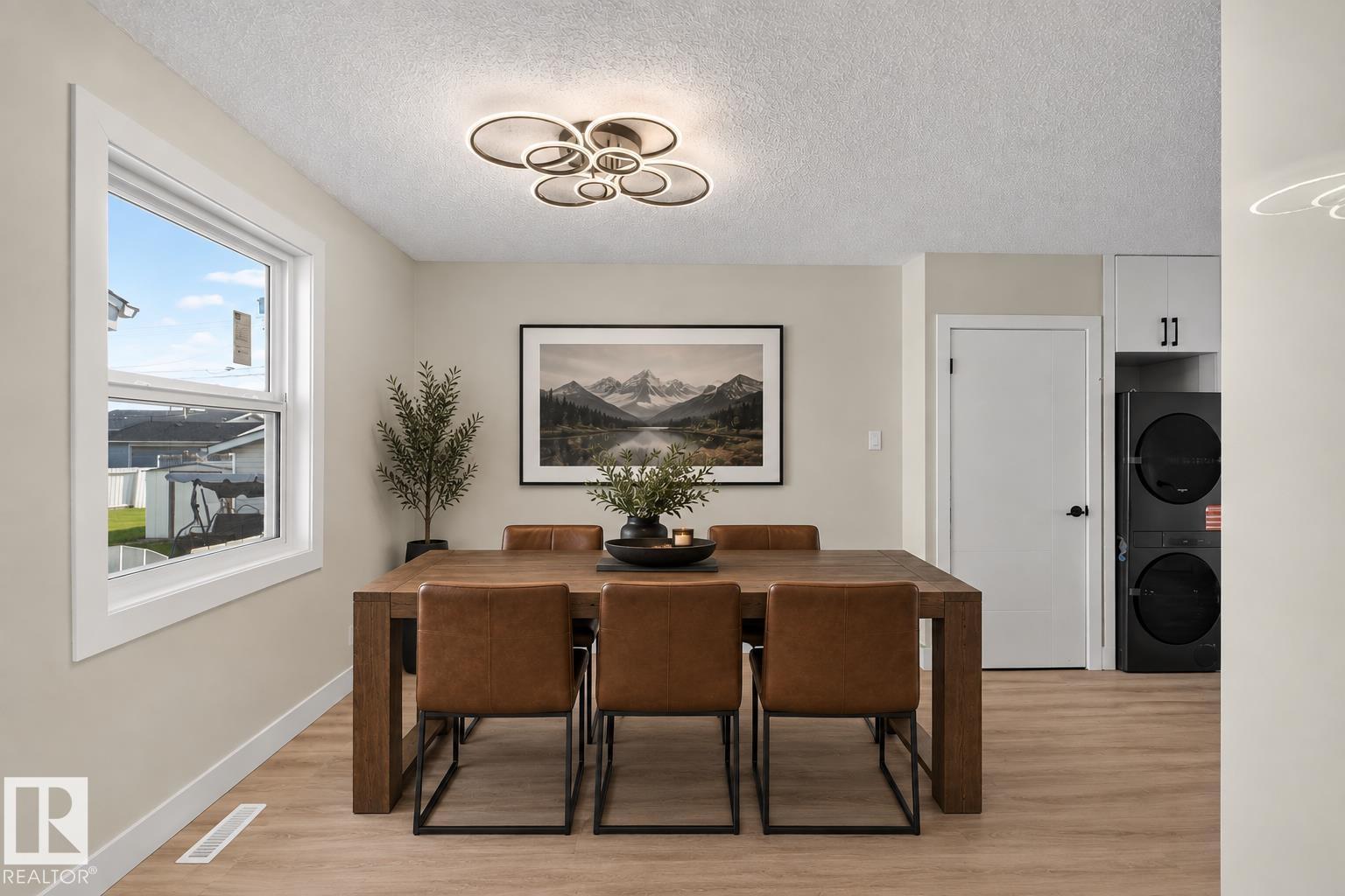 13511 114 ST NW - Image 4