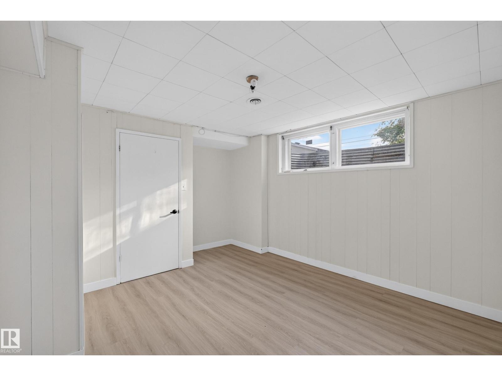13511 114 ST NW - 43