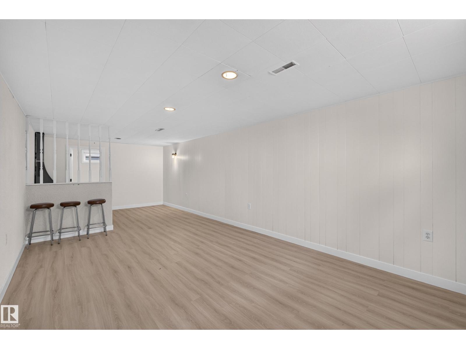 13511 114 ST NW - 45