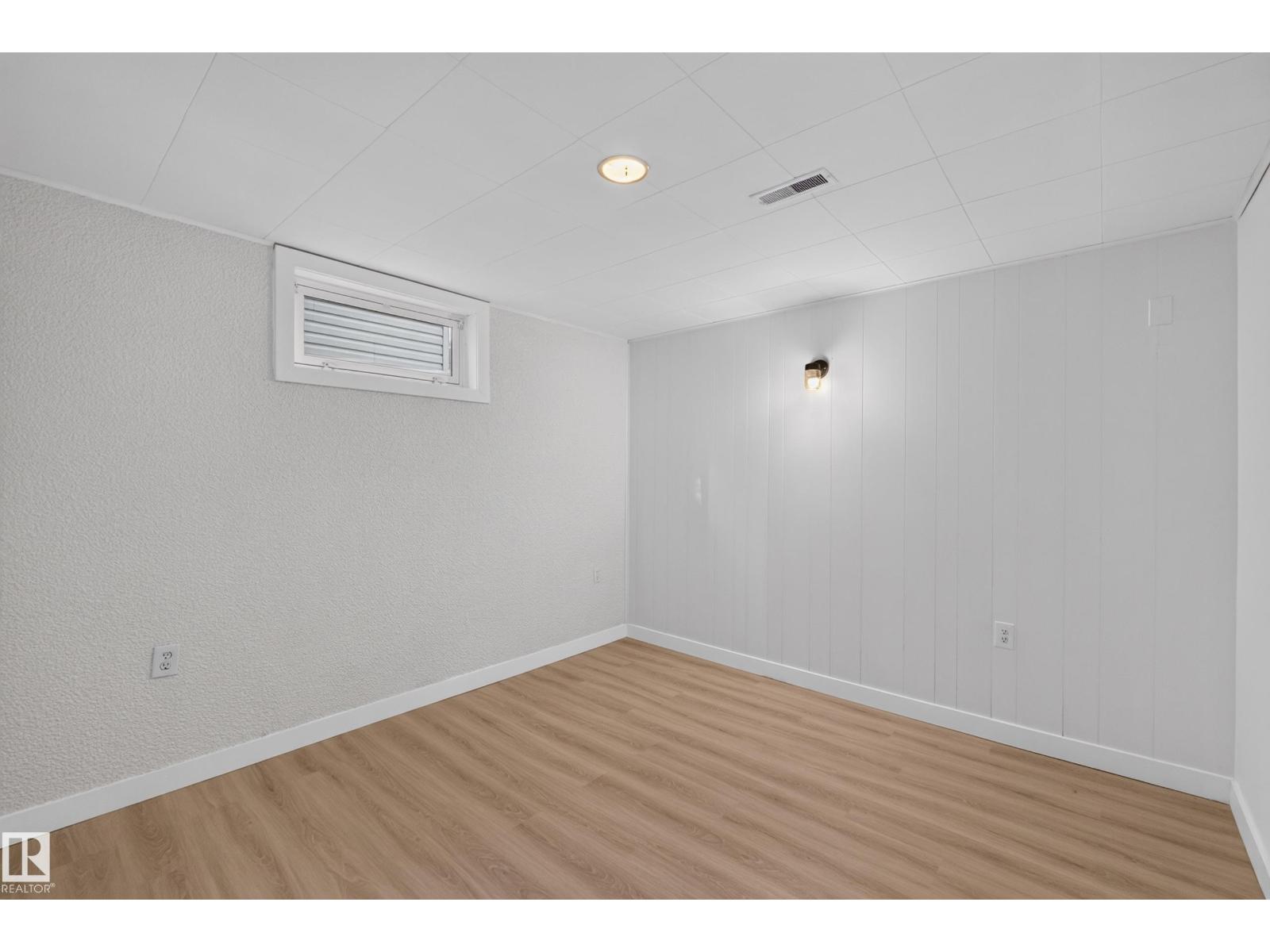 13511 114 ST NW - 49