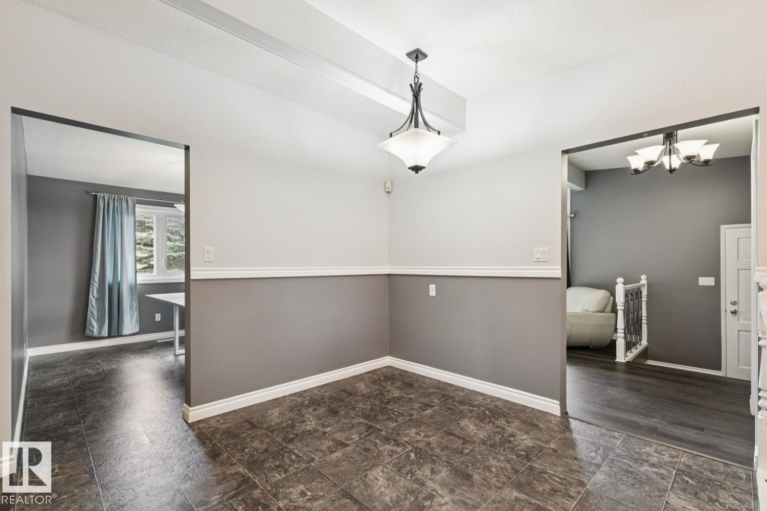 9312 151 AV NW - 13