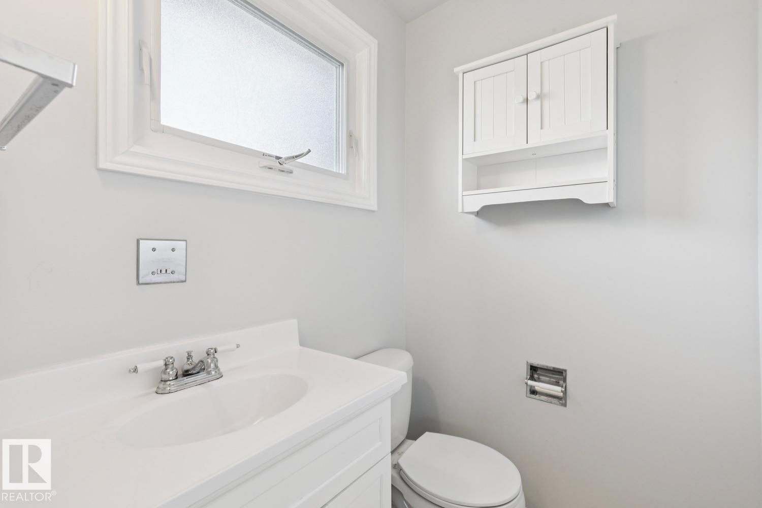 9312 151 AV NW - 26