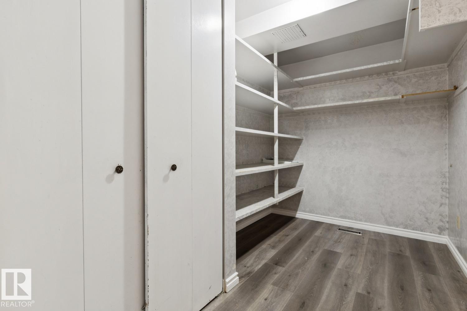 9312 151 AV NW - 33
