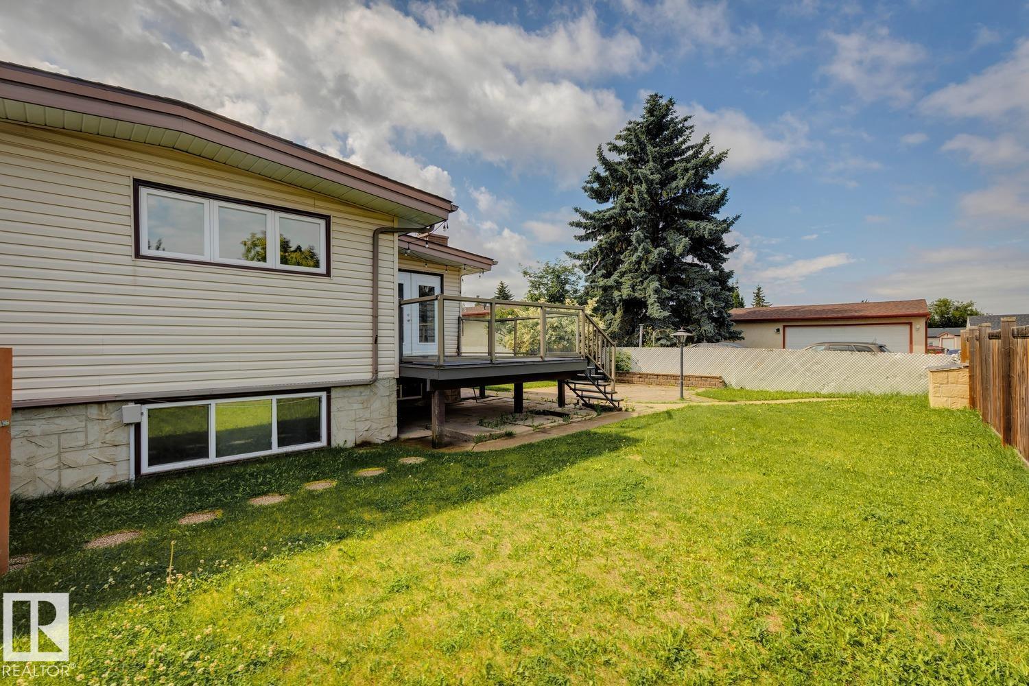 9312 151 AV NW - 42