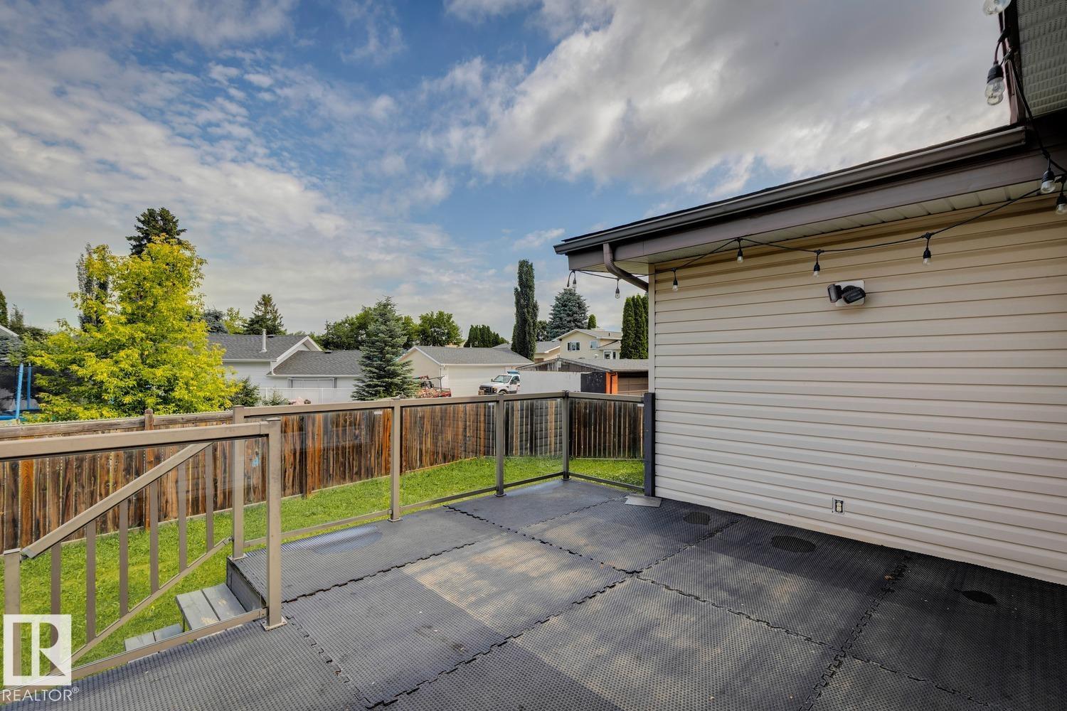 9312 151 AV NW - 44
