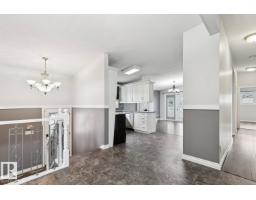 9312 151 Av Nw, Edmonton, AB T5E2P9 Photo 12