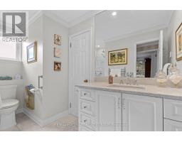 1348 Turner Crescent, Ottawa, ON K1E2Y4 Photo 35
