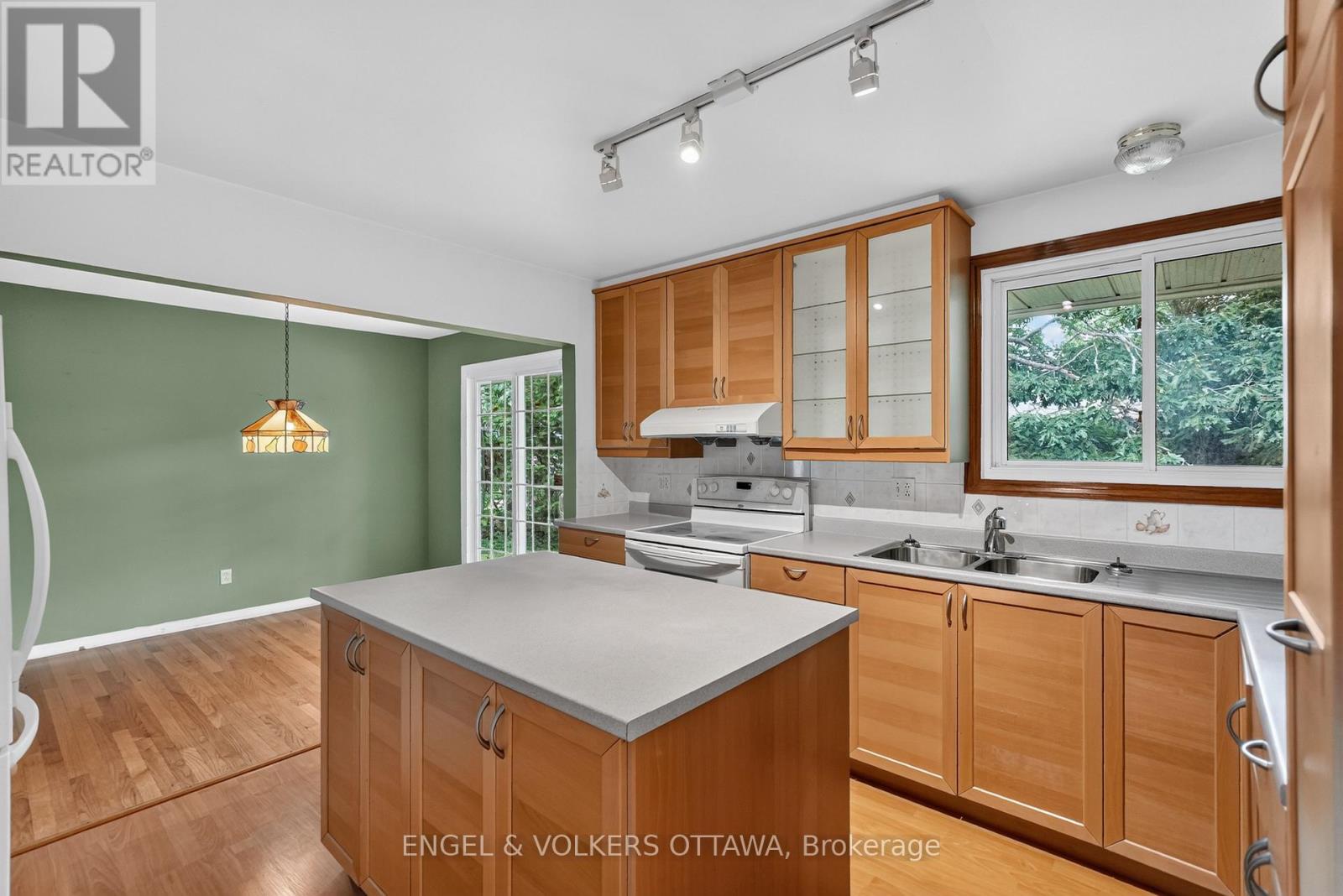 2642 MARBLE CRESCENT - Image 13