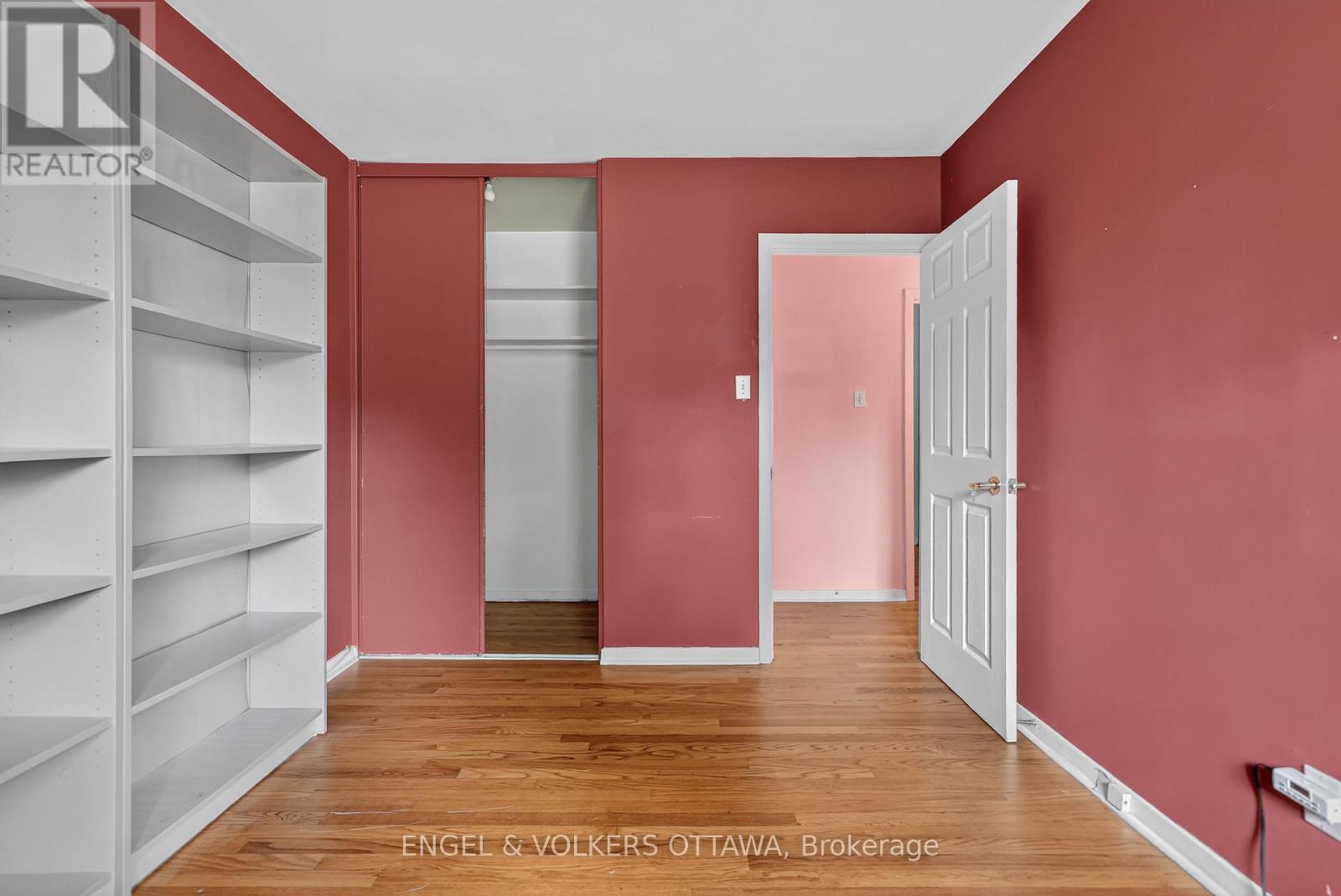 2642 MARBLE CRESCENT - 23
