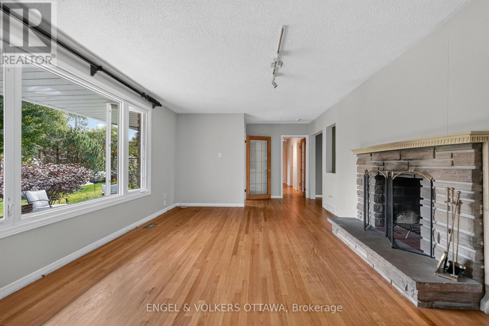 2642 MARBLE CRESCENT - 7