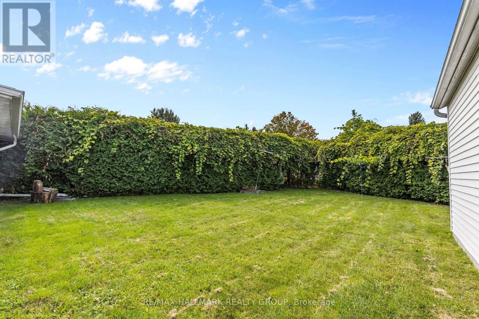 2376 BLACKSTONE CRESCENT - Image 39