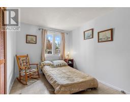2376 Blackstone Crescent, Ottawa, ON K1B4H2 Photo 15