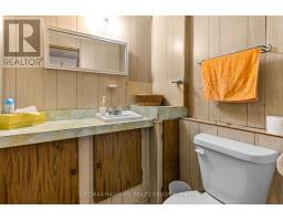 2376 Blackstone Crescent, Ottawa, ON K1B4H2 Photo 31