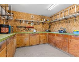2376 Blackstone Crescent, Ottawa, ON K1B4H2 Photo 37