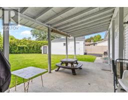 2376 Blackstone Crescent, Ottawa, ON K1B4H2 Photo 41