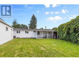 2376 Blackstone Crescent, Ottawa, ON K1B4H2 Photo 43